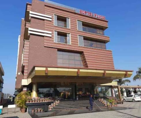 HOTEL SOFTEL PLAZA DEHRADUN property image 2