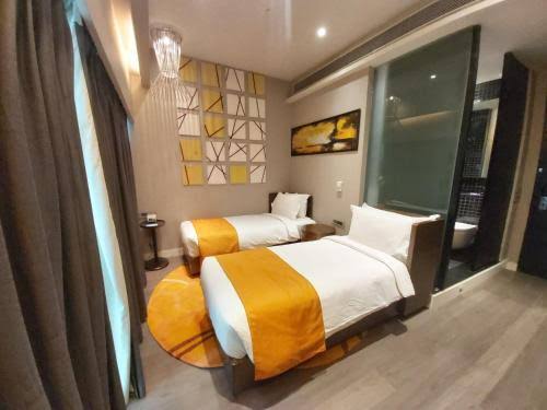 Holiday Inn New Delhi IntL Airport, an IHG Hotel property image 4