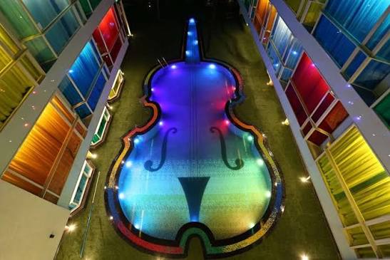 I Love Bell Bottoms - Goa property image 4
