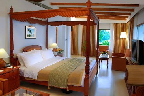 LEMON TREE VEMBANAD LAKE RESORT KERALA property image 4